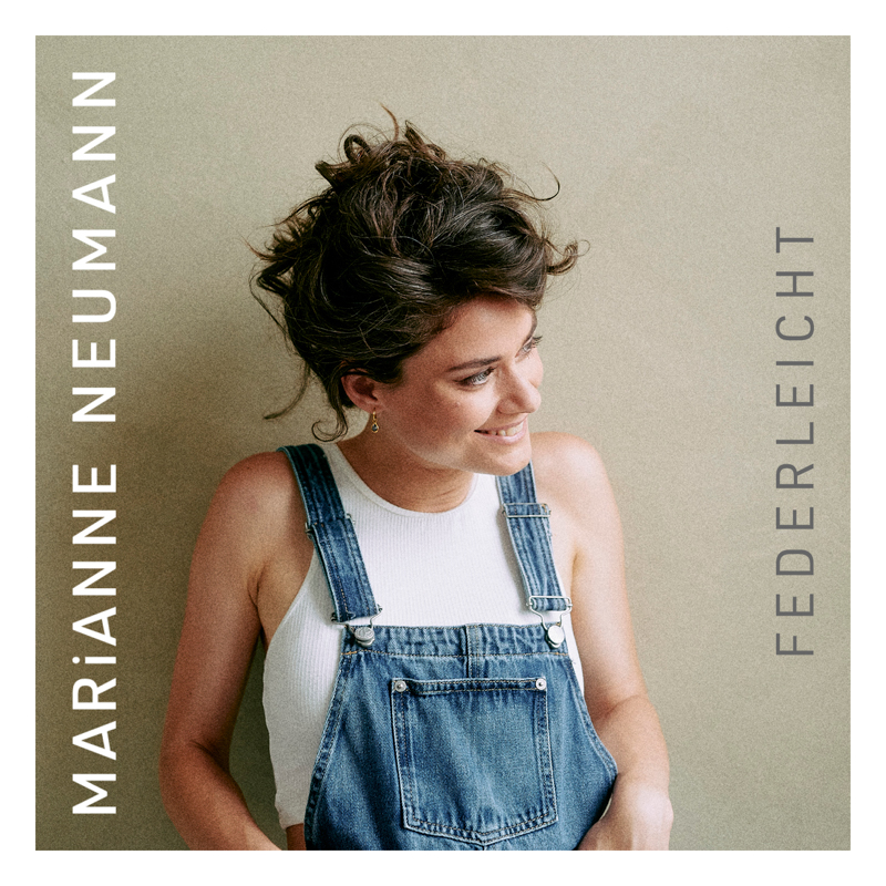 Marianne Neumann - Federleicht Cover